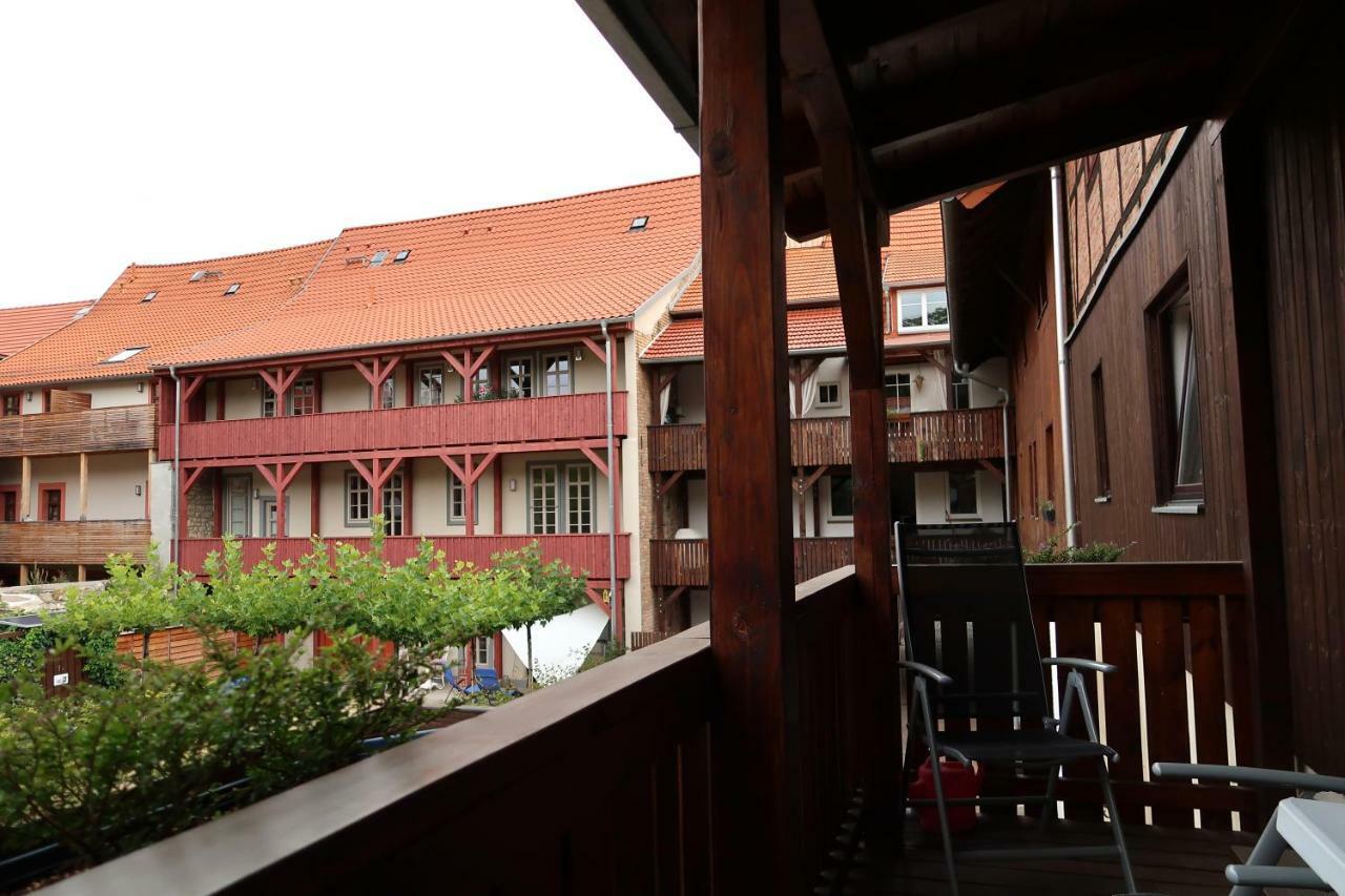 Haus Zum Roemer Арнщат Екстериор снимка